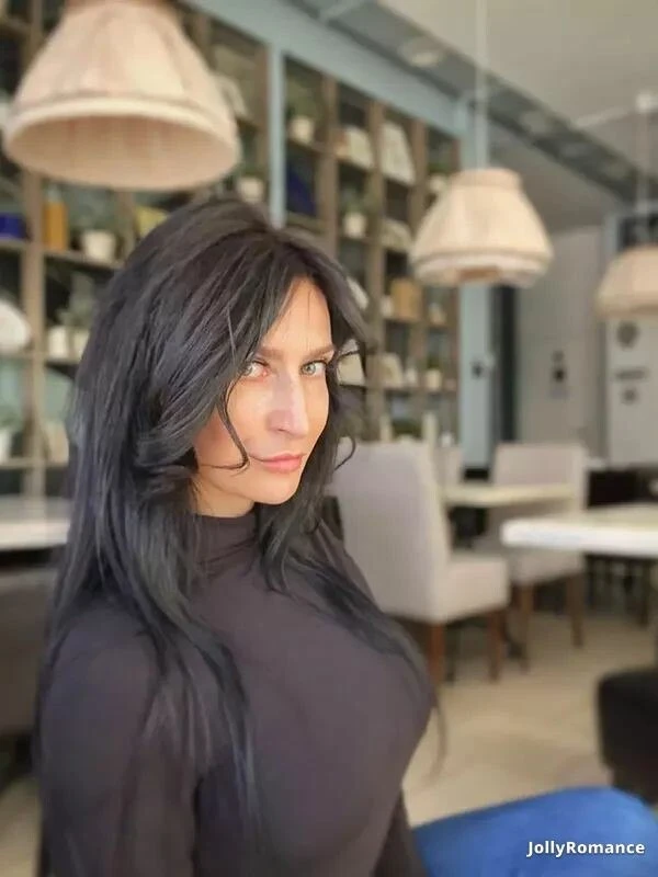 Alla Profile image 1