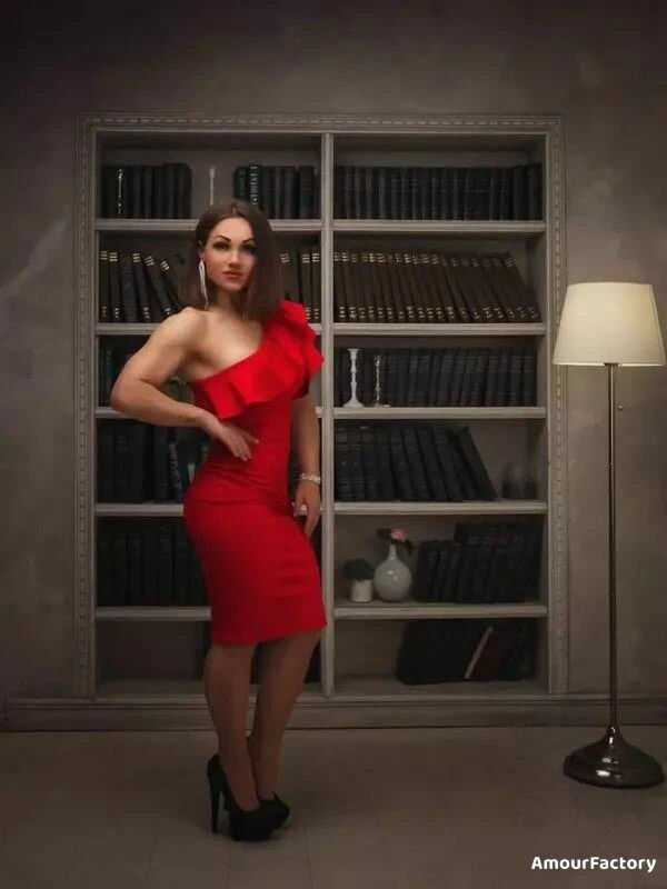 Ekaterina Profile image 4