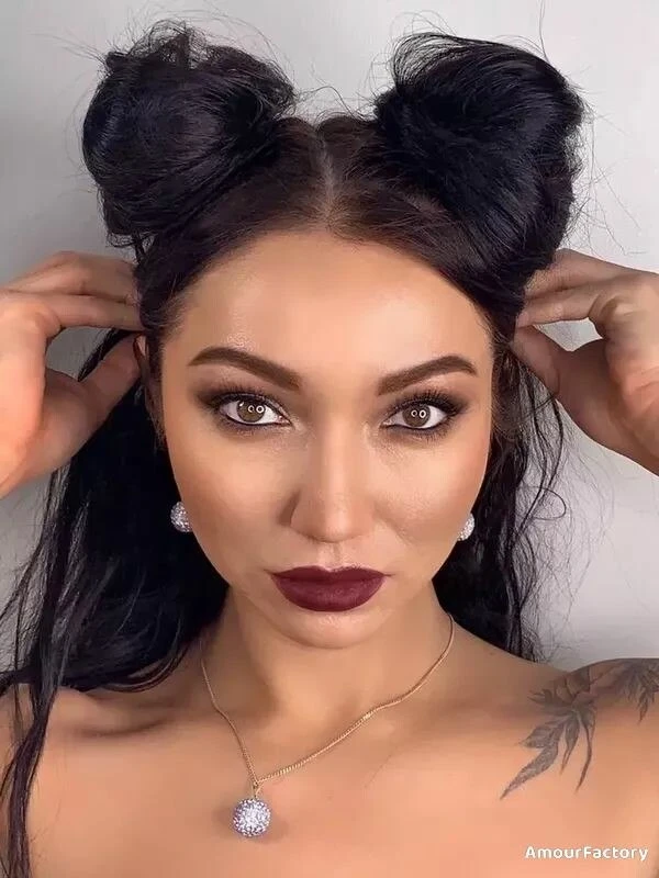 Angelina Profile image 4