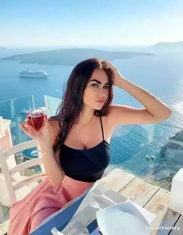 Ksenia Profile image 3