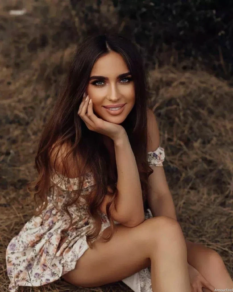 Alisa Profile image 2