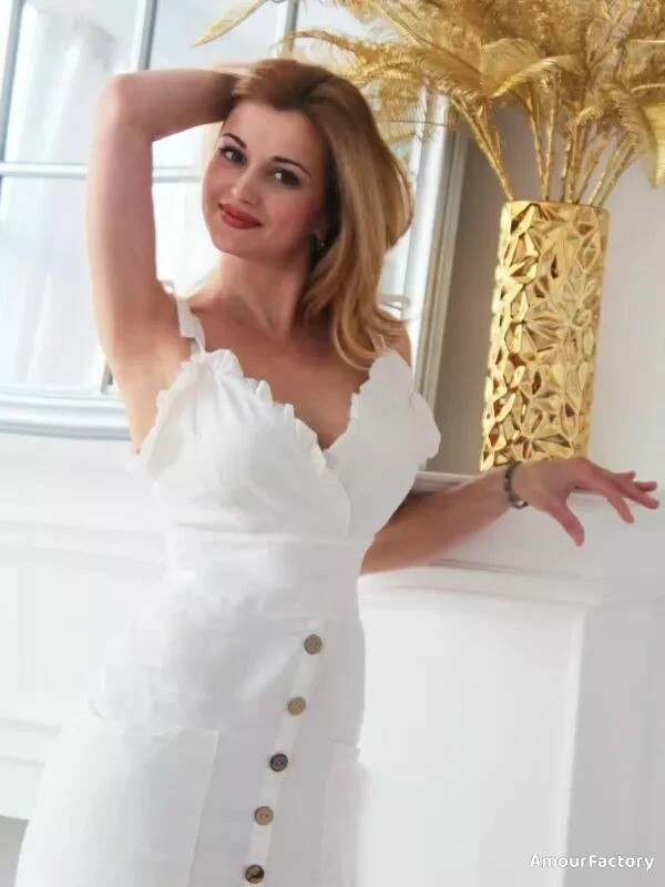 Valeria Profile image 1