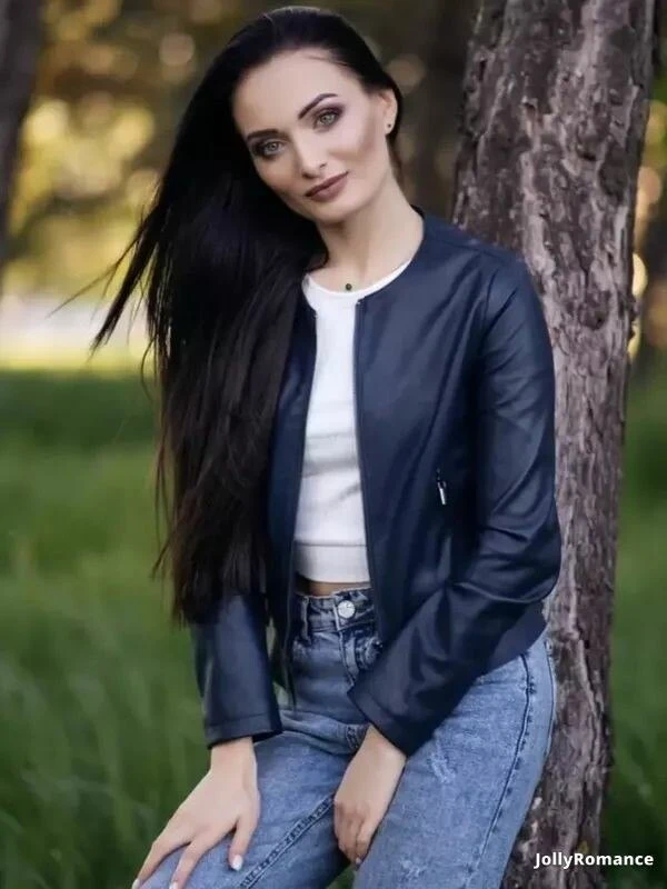 Olga Profile image 4