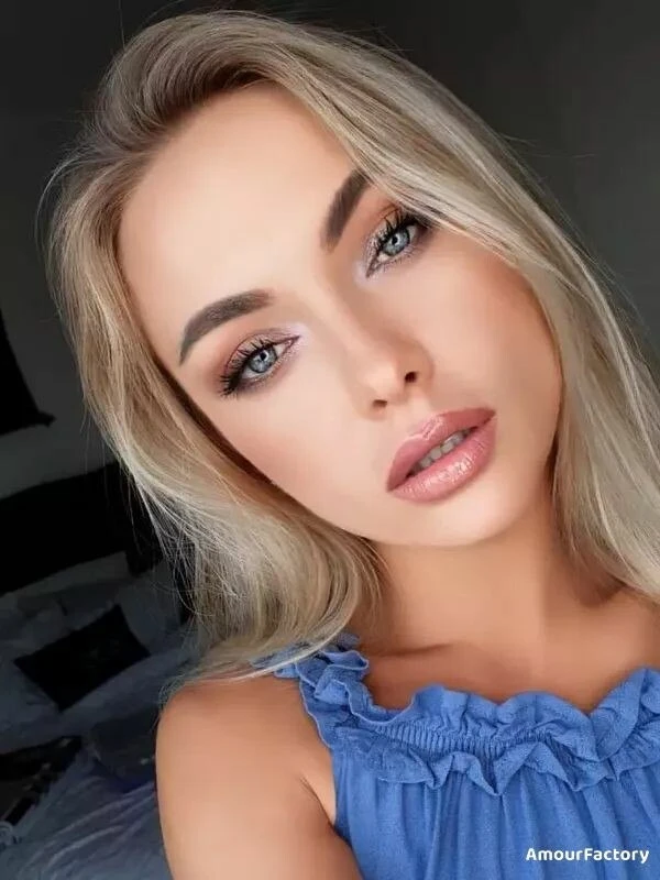 Marianna Profile image 2