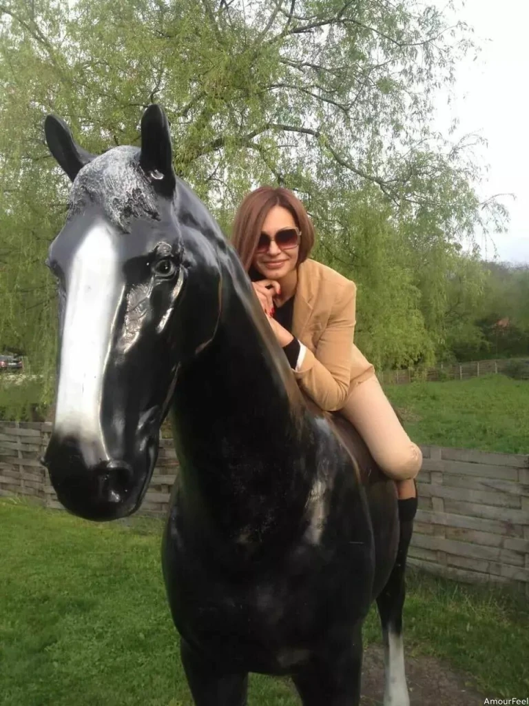 Ecaterina Profile image 3