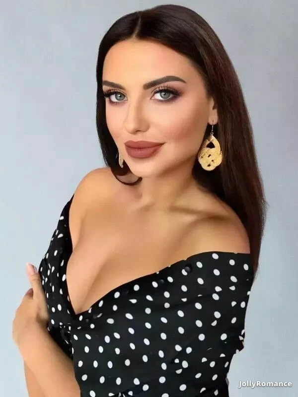 Ekaterina Profile image 2