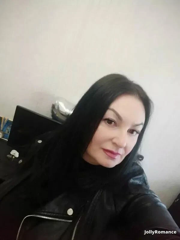 Nadezhda Profile image 1
