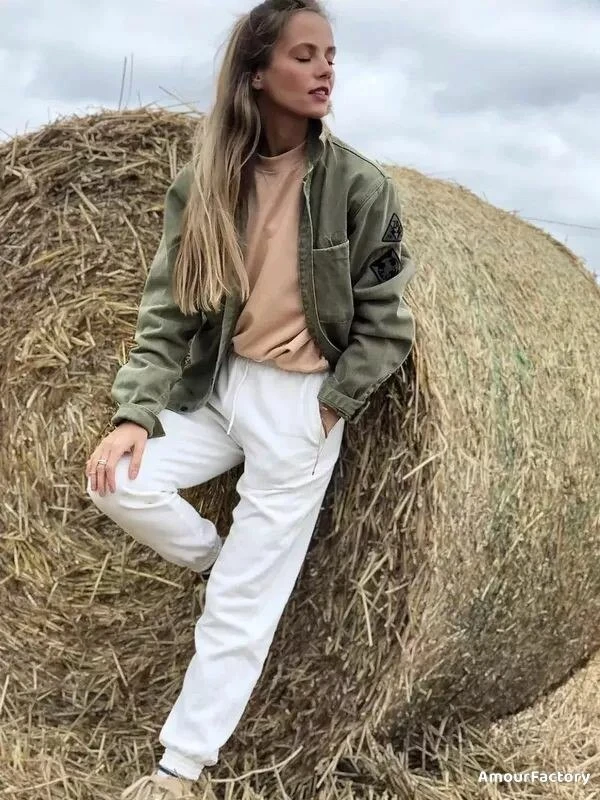 Yuliya Profile image 3