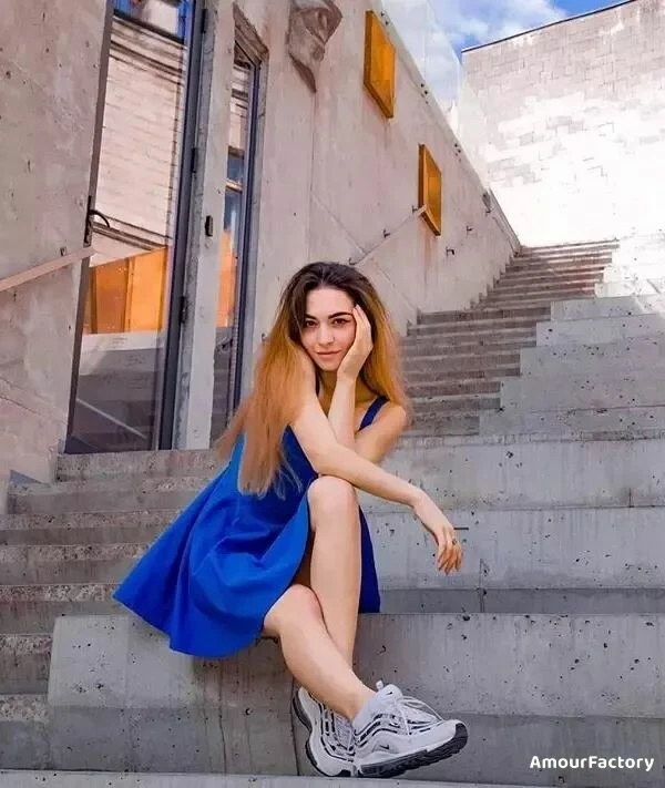 Delia Cosmina Profile image 1