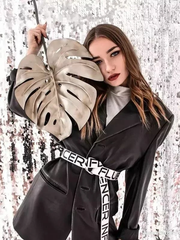 Yuliya Profile image 4