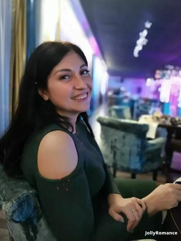 Natalia Profile image 3