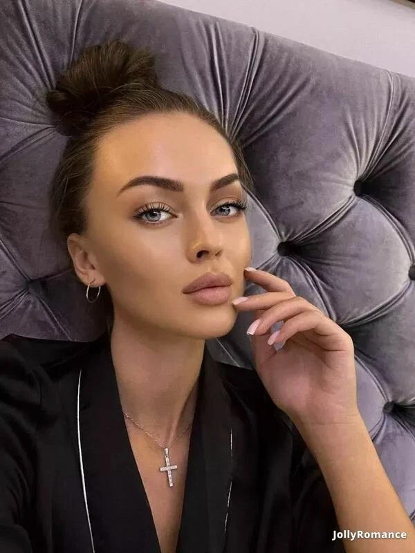 Anastasia Profile image 3