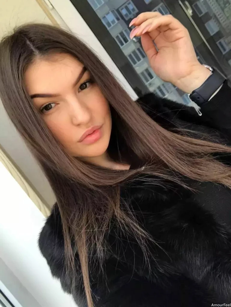 Olena Profile image 1