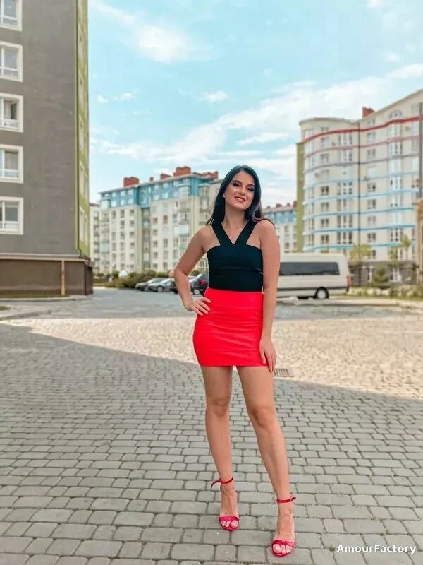 Diana Profile image 2