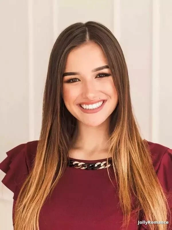 Maria Profile image 4