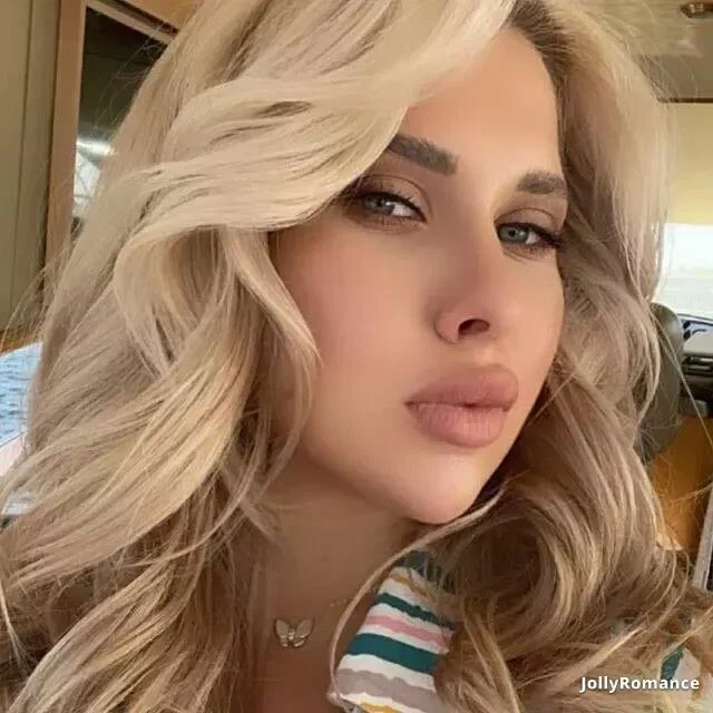 Ekaterina Profile image 4