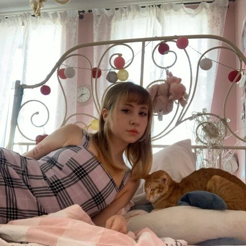 suchacrybb Profile image 2