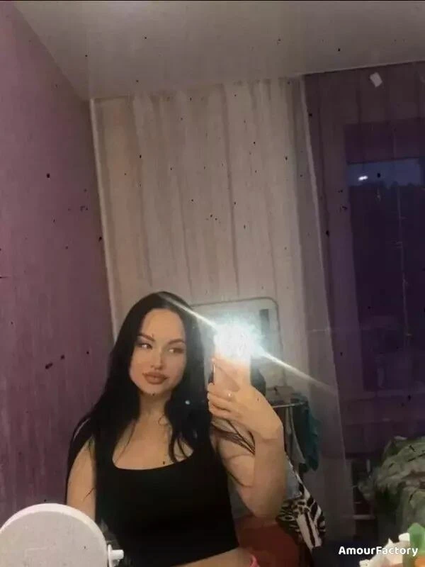 Lyudmila Profile image 3