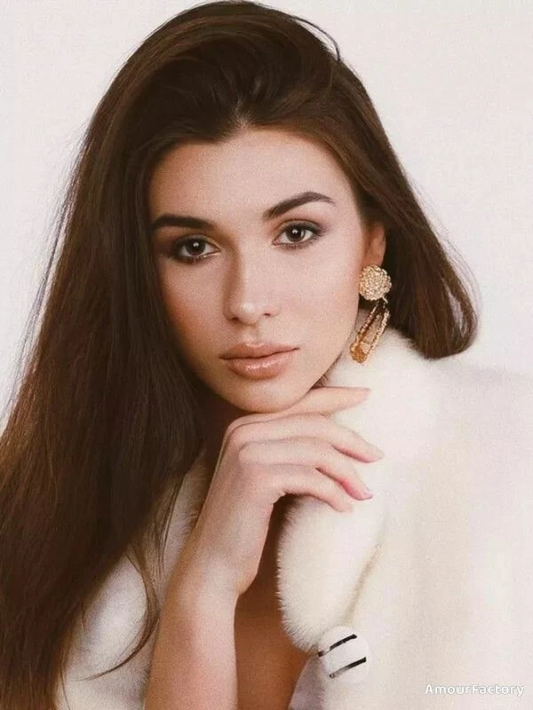 Ekaterina Profile image 4