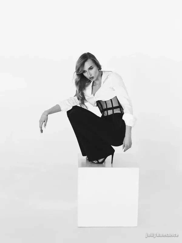 Dana Profile image 4