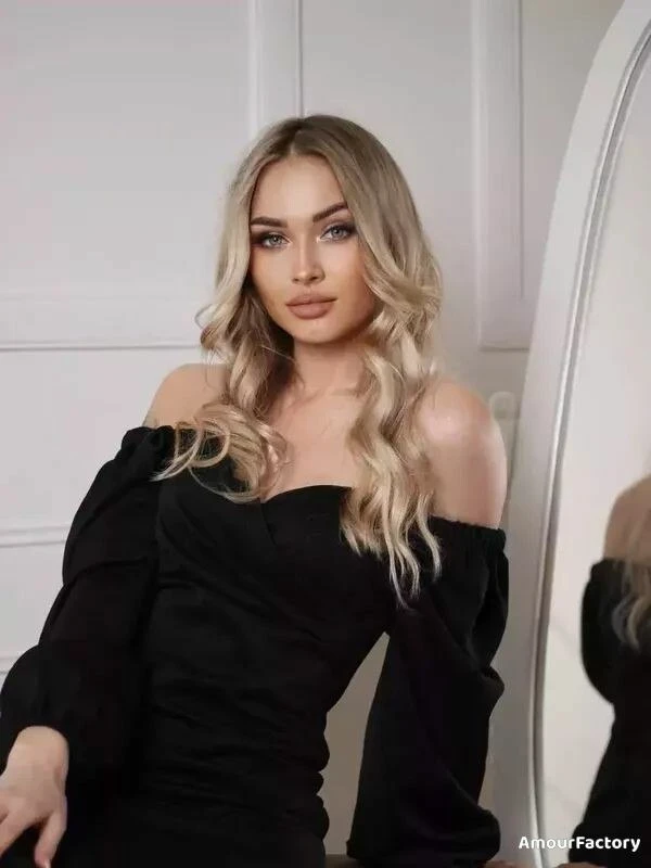Ekaterina Profile image 1