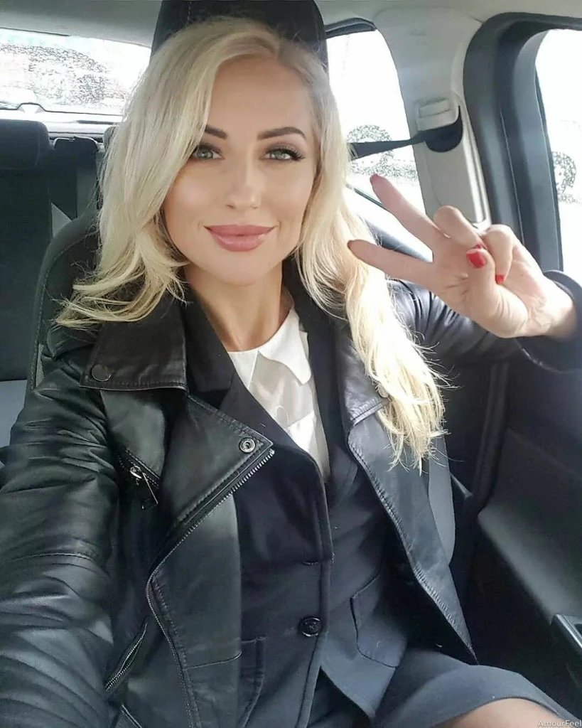 Kristina Profile image 4