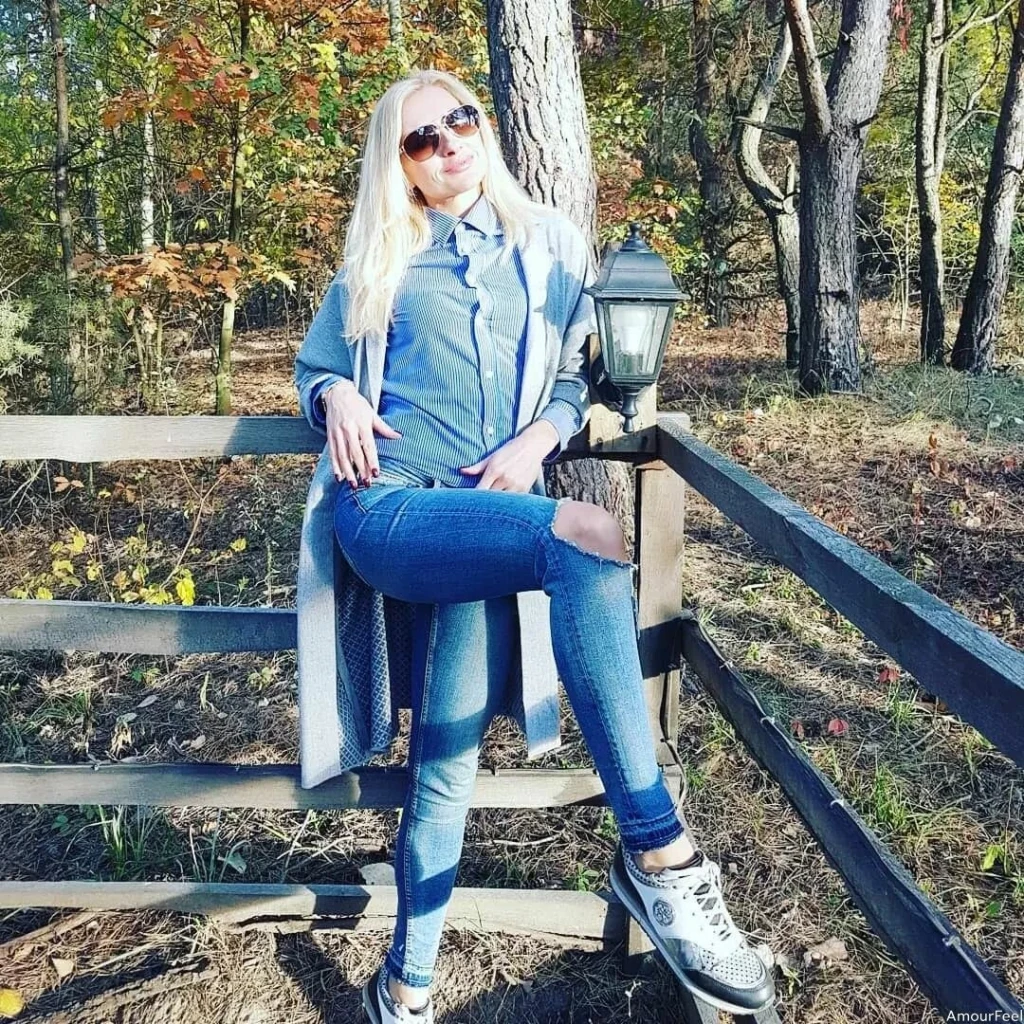 Kristina Profile image 3