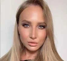 Oksana Profile image 1