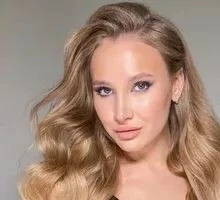 Oksana Profile image 3