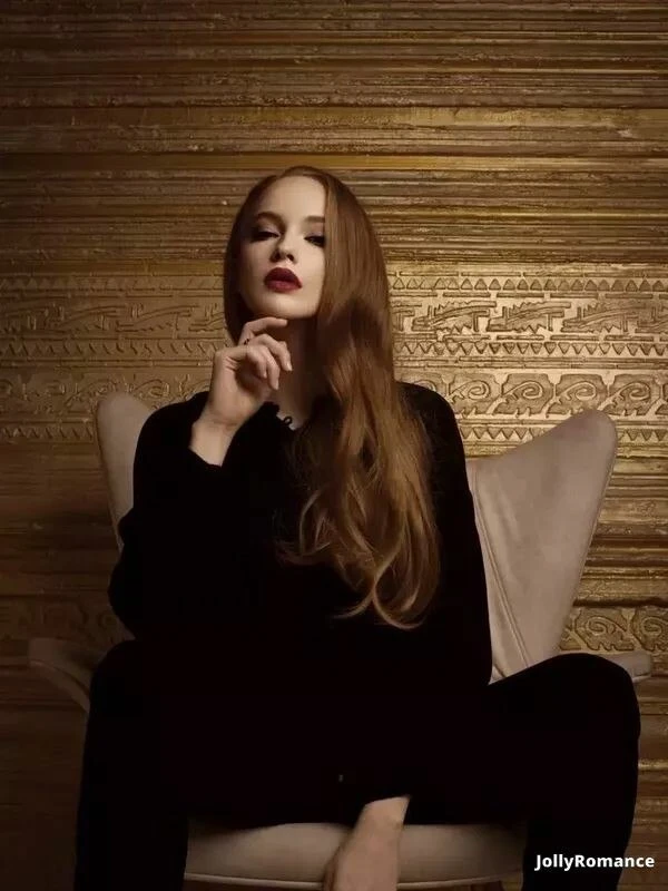 Victoria Profile image 4