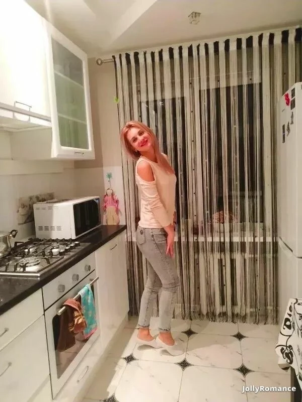 Marina Profile image 4