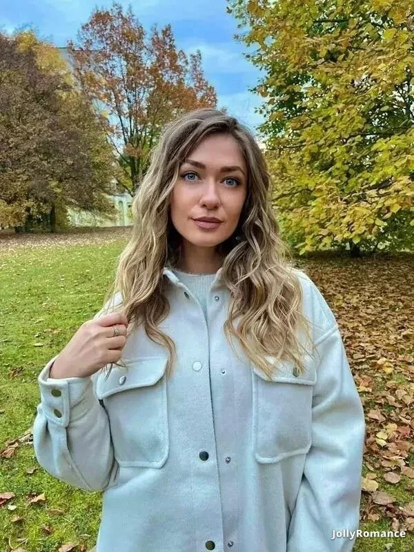 Kristina Profile image 4