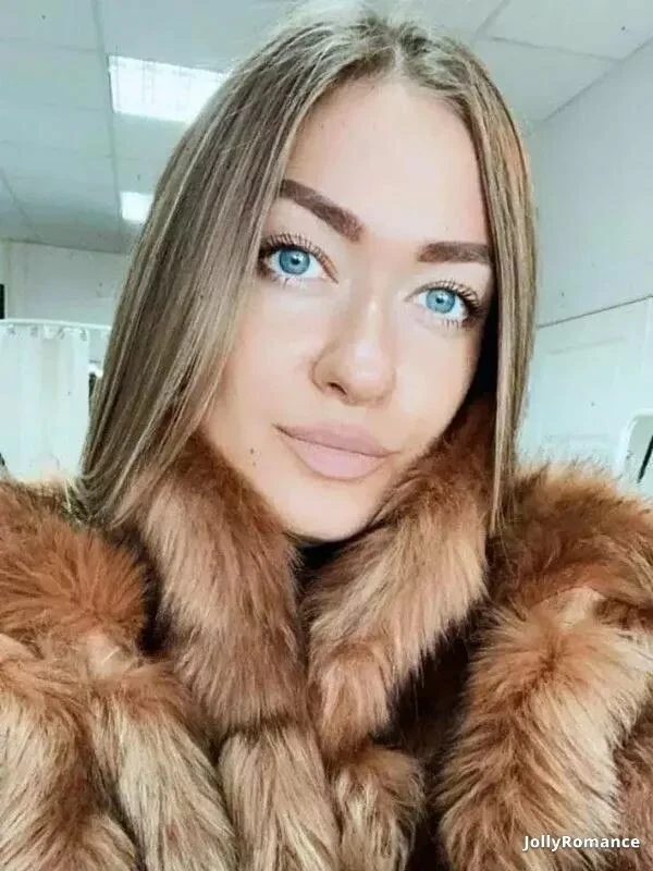 Kristina Profile image 1