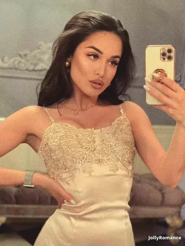 Yuliya Profile image 3