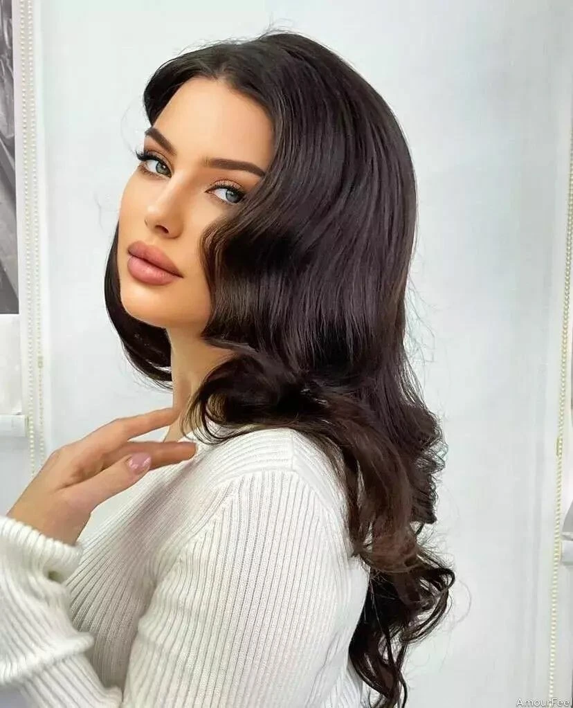 Anna Profile image 3