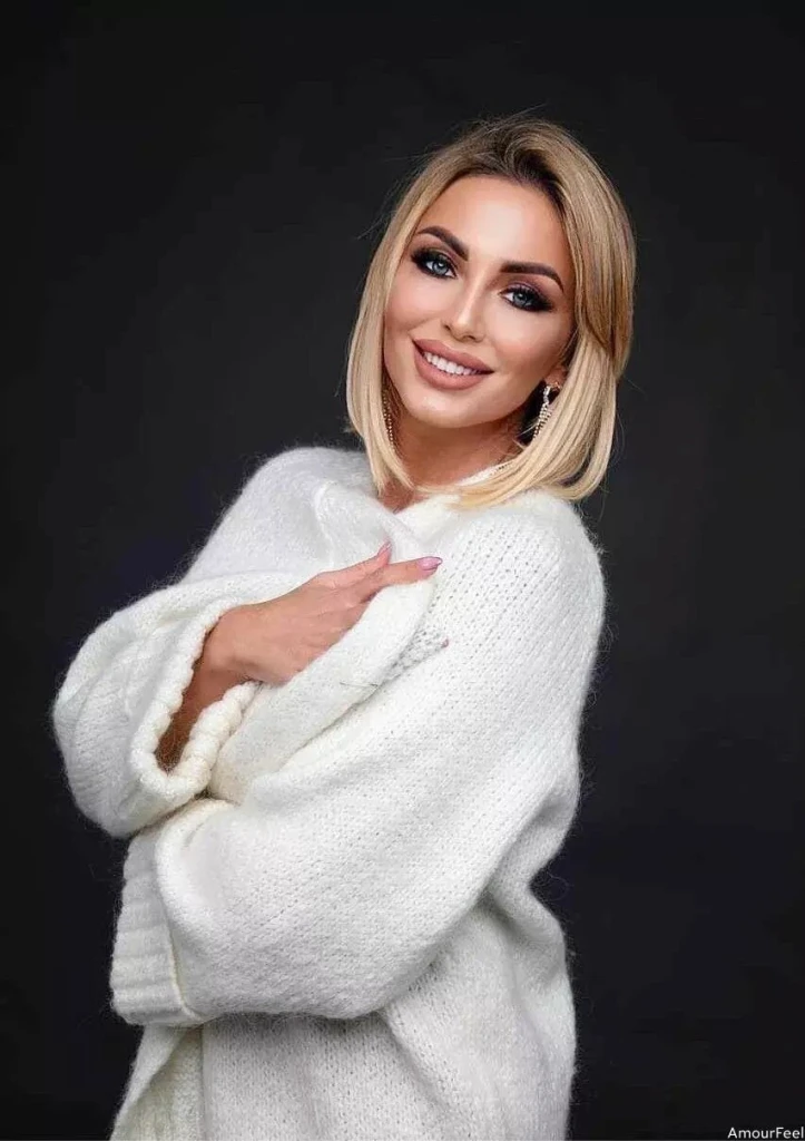 Yulia Profile image 2