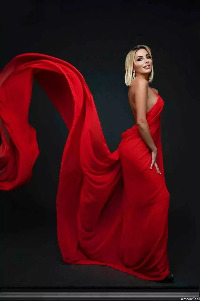 Yulia Profile image 4