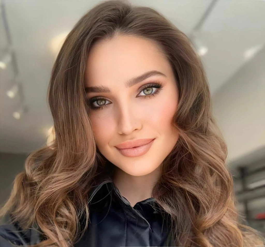 Albina Profile image 3