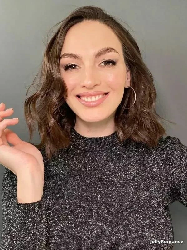 Valeria Profile image 1