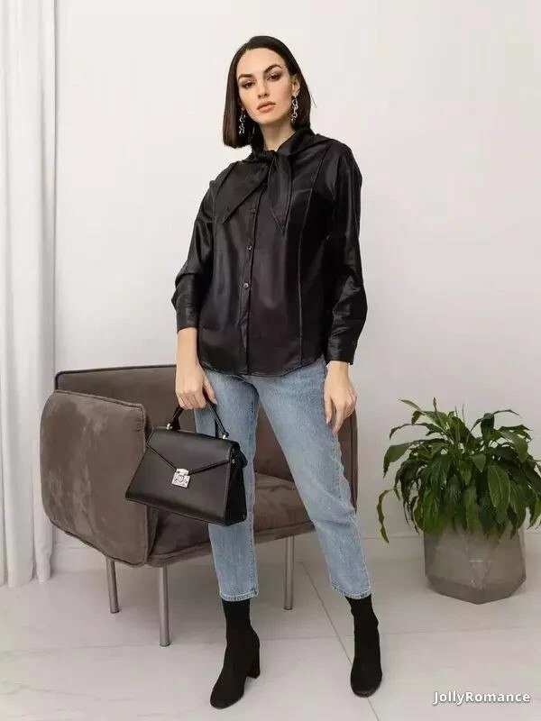 Valeria Profile image 4