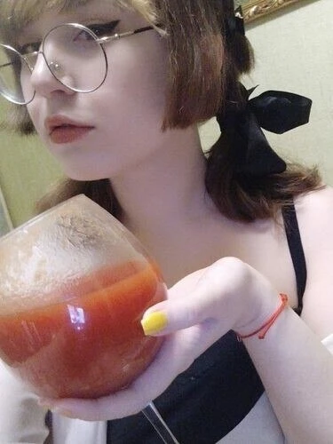 uglybabie Profile image 1