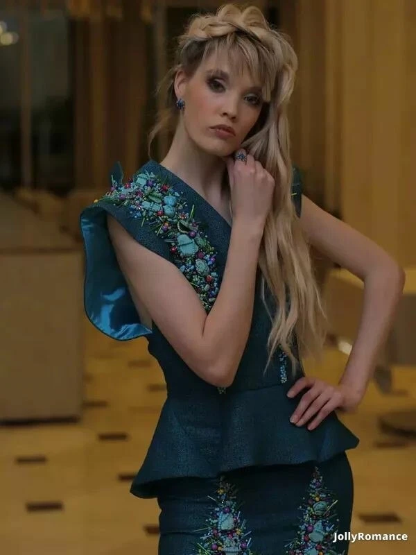 Anna Profile image 3