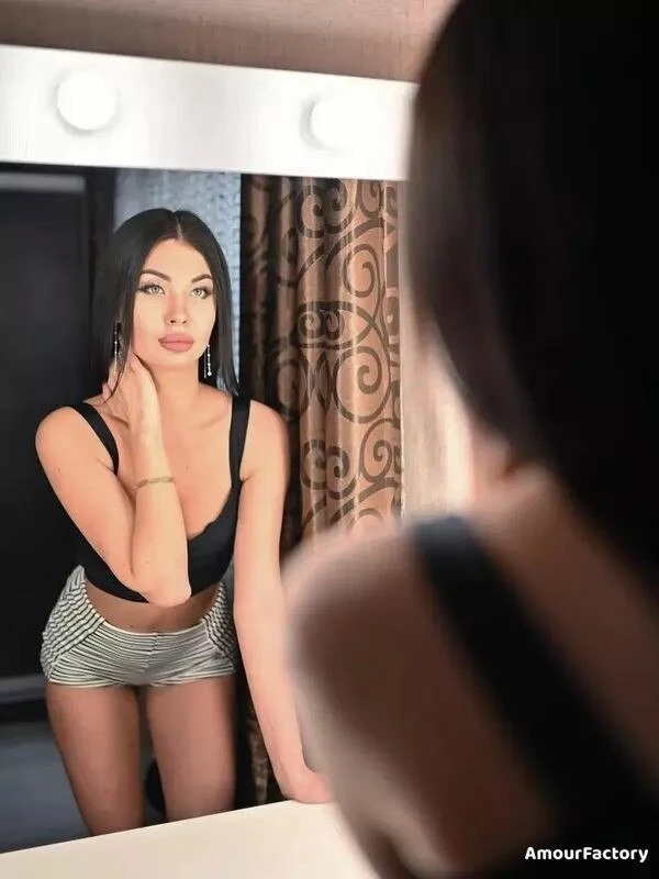 Galia Profile image 4