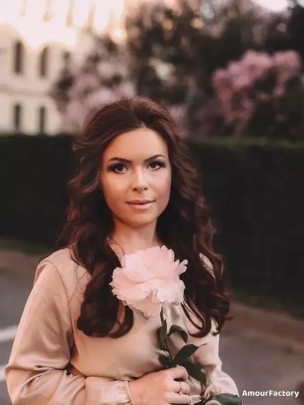 Aleksandra Profile image 2