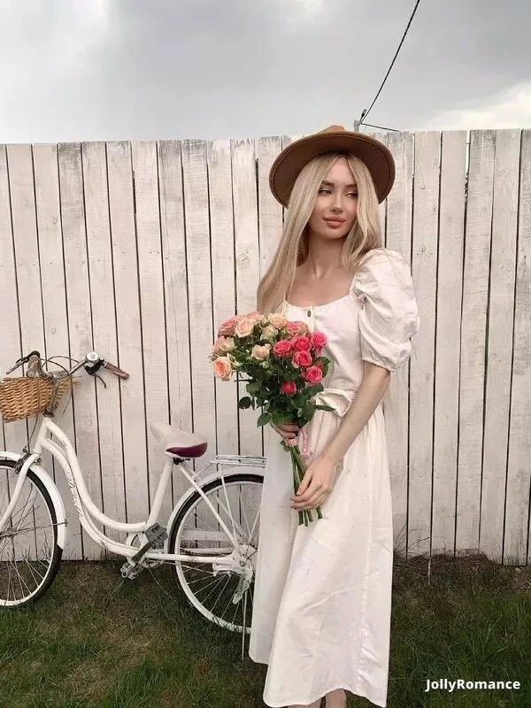 Ksenia Profile image 2