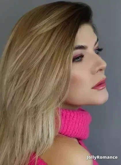 Anastasiya Profile image 1