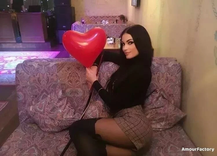 Olga Profile image 1