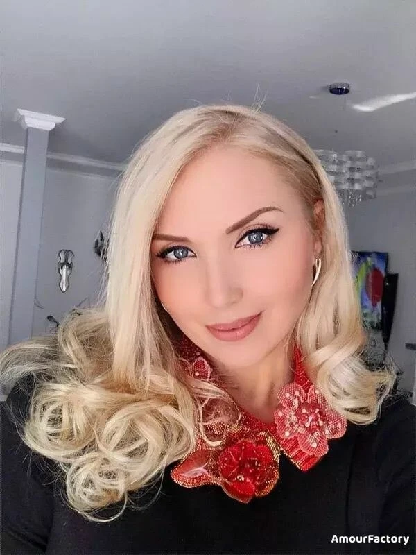 Irina Profile image 1