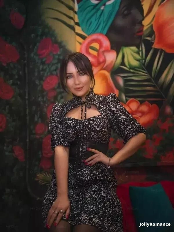 Narisa Profile image 4