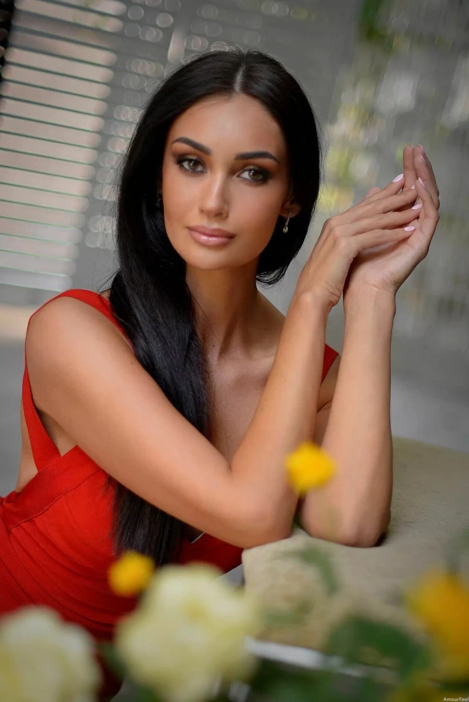 Mariya Profile image 3